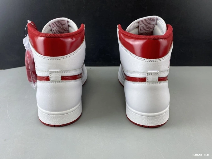 1 Red (2017) Metallic Air Retro 555088-103 Jordan 0815
